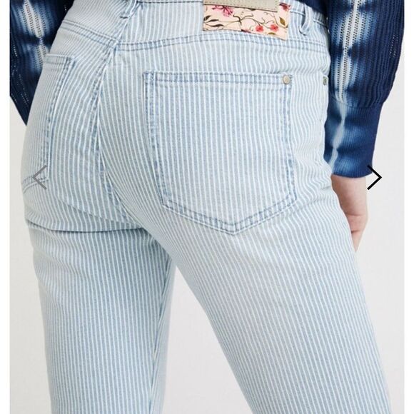 🔥Desigual
Agra  jeans Sz 4 New - Picture 6 of 11